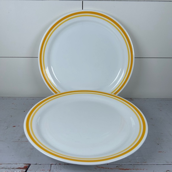 Set 2 Vintage Corelle by Corning Citrus Dinner Plates - Picture 2 of 5